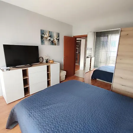 Apartman Beatris Modern Comfort 72m2 *